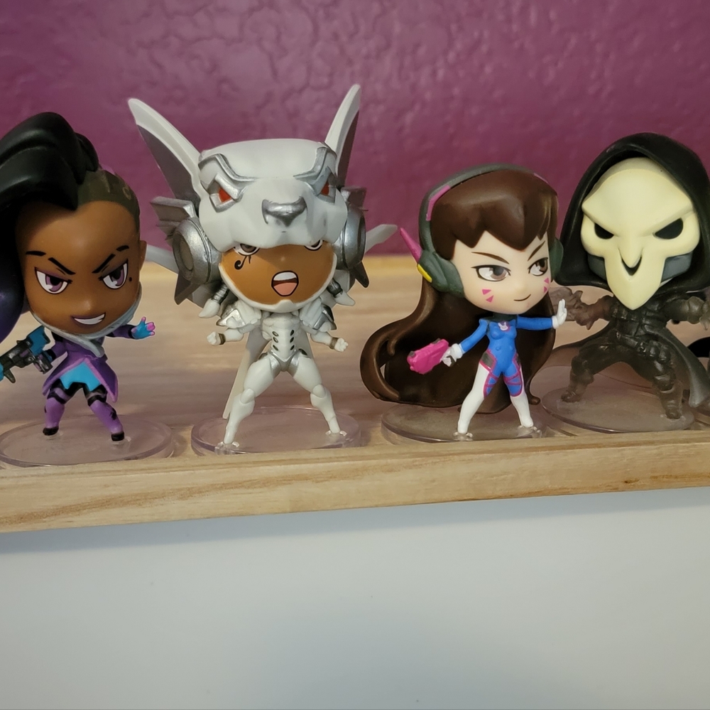 Overwatch Cut But Deadly Series 5 & 3 Deluxe Vinyl Figures